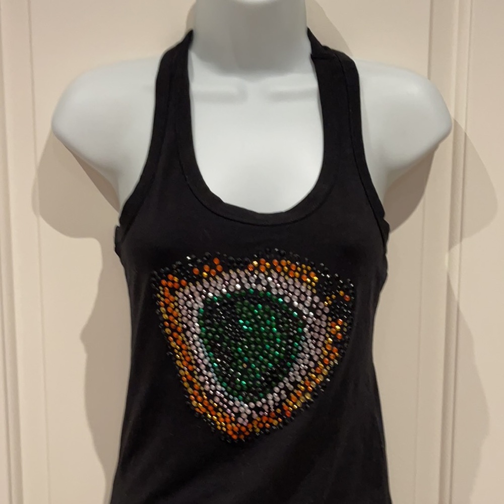 Tank tops - Picture 2 of 2
